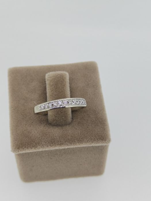 Inel aur 18k 2.42gr cu diamante naturale (r)