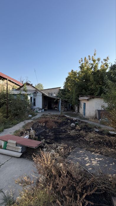 Продается участок 6 соток в центре города