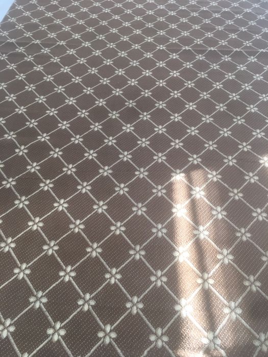 Gilam holati yaxshi yuvdirilgan