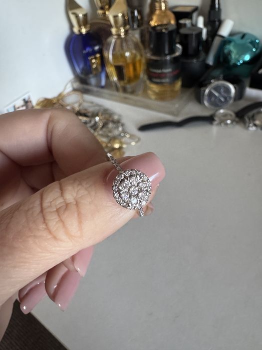 Inel Teilor diamante, marime 50, ca nou.