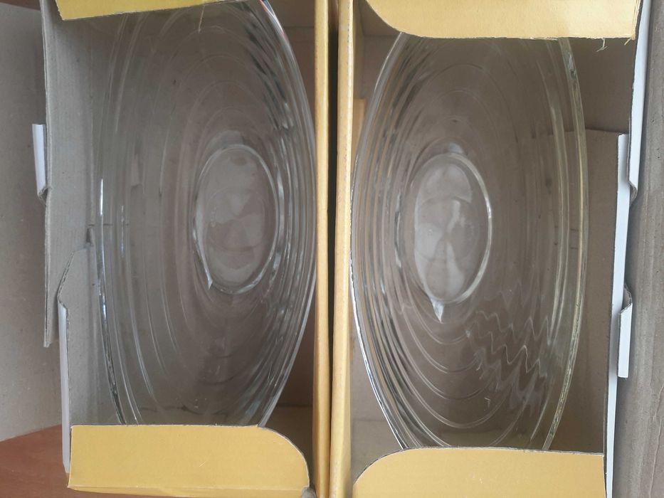 Продаю   конфетницу