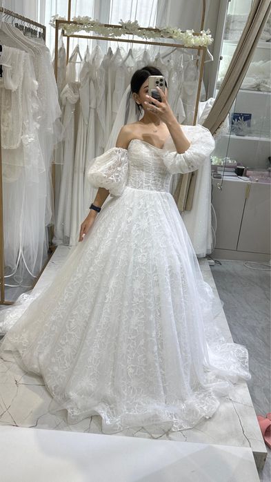Свадебное платье