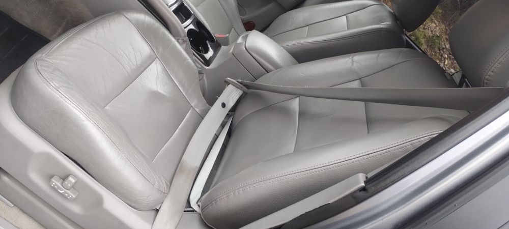 Киа Соренто 2.5   170коня цяла за части