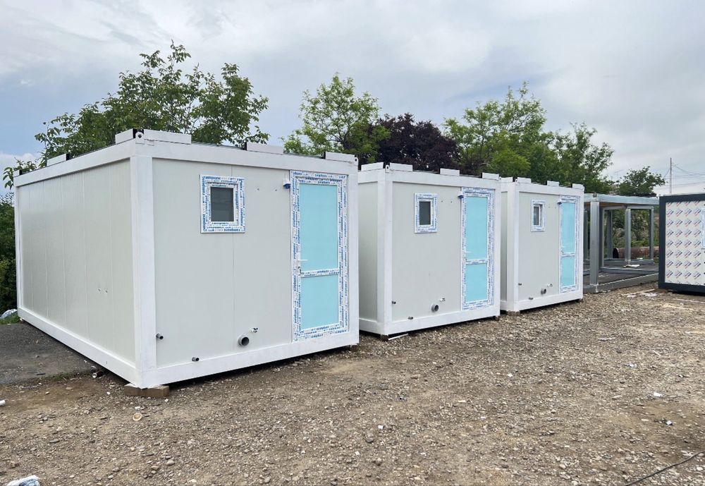 Container modular
