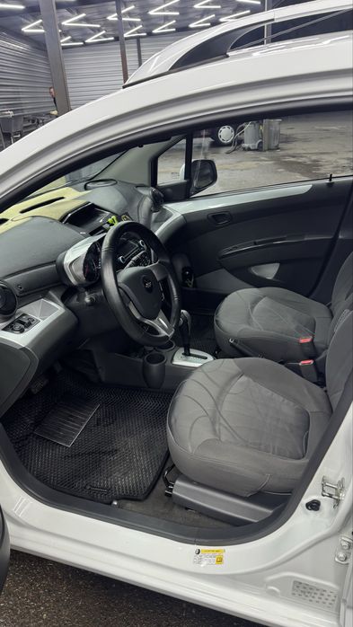 Spark Elegant Plus 2022 sotiladi