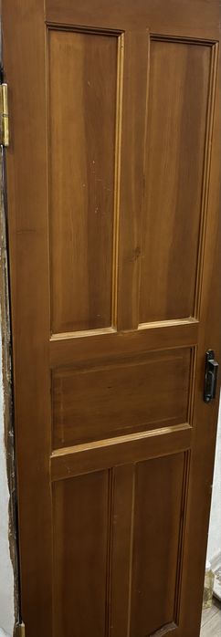 продам дверь для подъезда внутренняя и для комнат