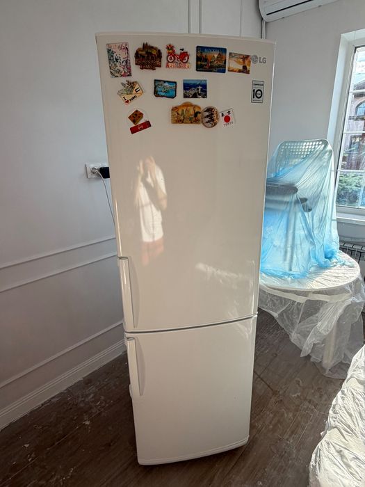 Холодильник LG 90к, морозильник Midea 70к
