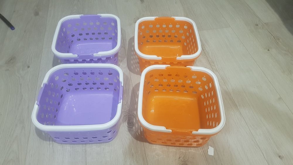 Продам пластмассовые корзинки