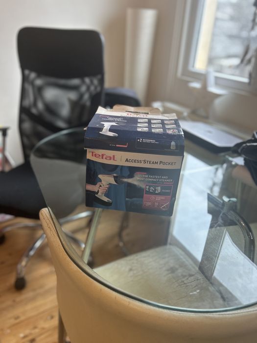 Aparat calcat portabil Tefal Access Steam Pocket