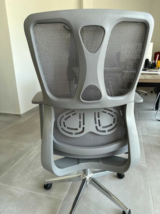 |НОВ| Ергономичен Oфис Стол Сив/Черен - 130€