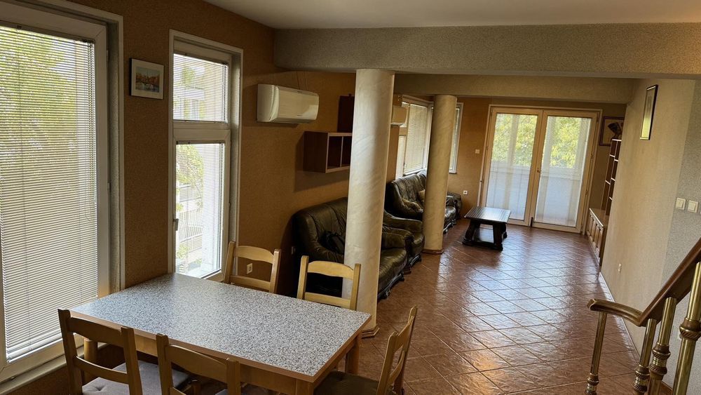 Дава се под наем Многостаен апартамент в Пловдив, Мараша - 130 кв.м за 800 € - Снимка #1