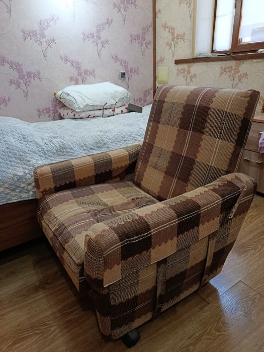 Кресло в хорошем состоянии