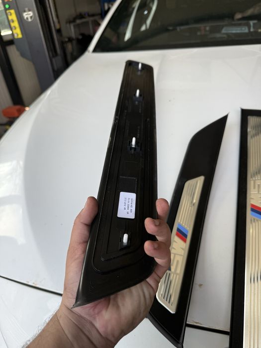 Вътрешни м5 ф10 пакет прагове bmw m5 f10 pragove м5 лайстни м пакет