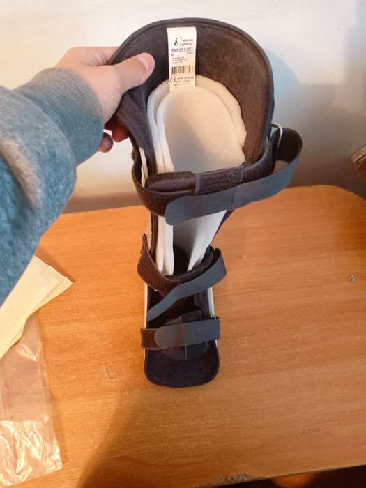 Бандаж для сломанный ног