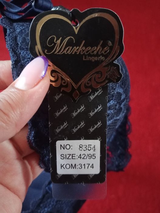 НОВЫЕ бюстгальтера и трусики