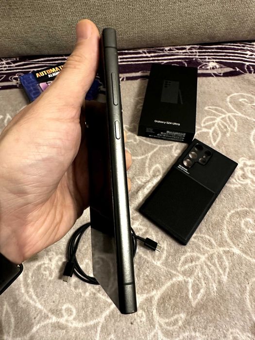 SAMSUNG S24 ULTRA, Titanium, 512GB Întreținut Full Box + Bonus