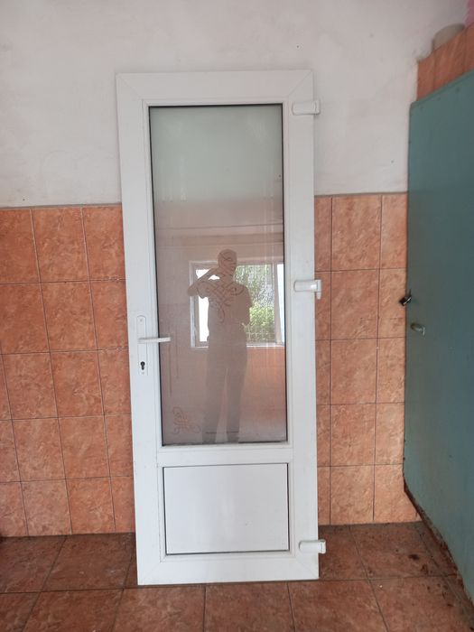 Ușă termopan sufragerie utilizată 400 negociabil