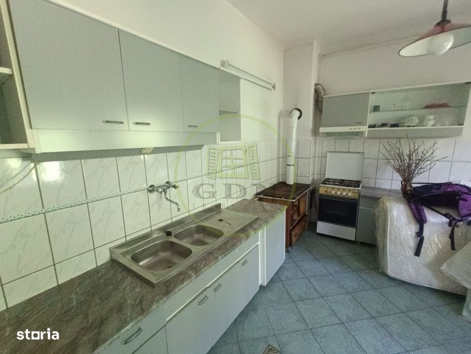 Casa vila de vanzare in Reghin, zona centrala.