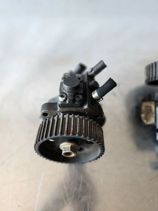 Pompa Inalta Presiune Opel Zafira B Signum Vectra C Astra H Fiat Sedici Suzuki SX4 Saab 1.9 Cdti Co