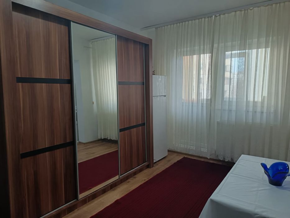 Inchiriez garsonieră in Braila lângă Catedrala – 200€/lună, Termen Lun