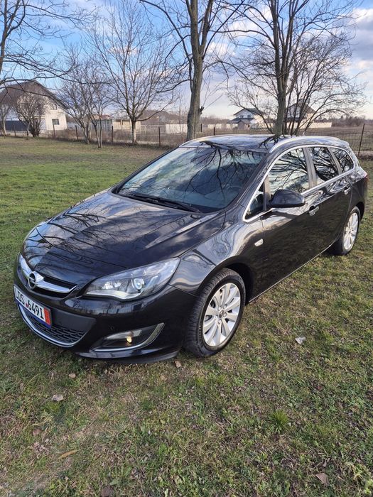 Opel Astra J 2.0 CDTI 165CP
