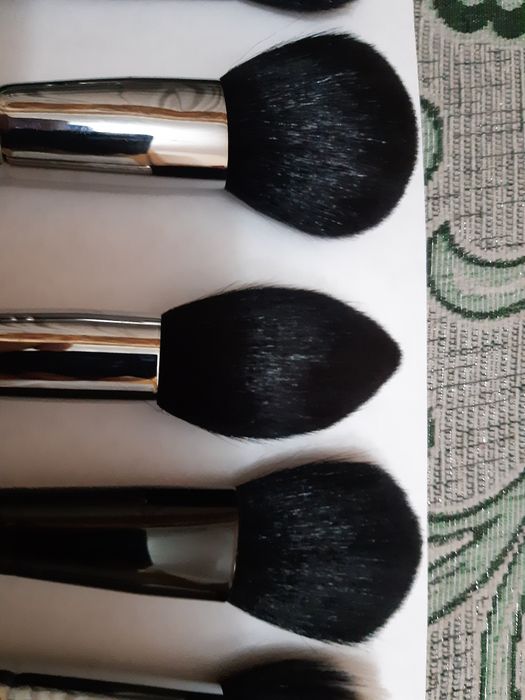 Кисточки для макияжа