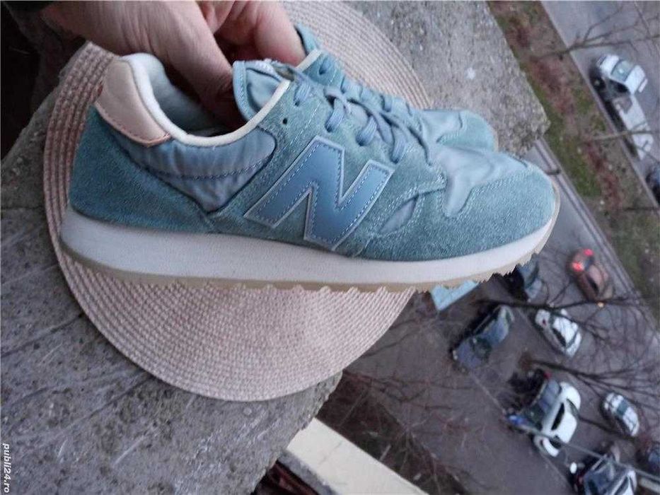 Adidasi New Balance, marime 41, UK 7.5 (26.5cm)733