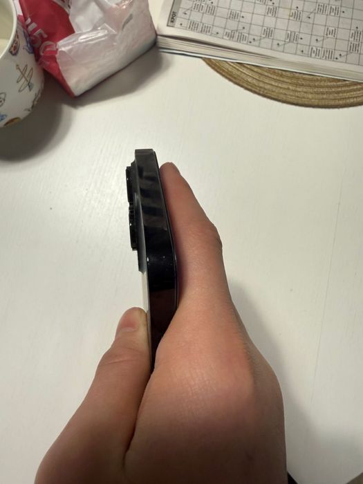 Продам Iphone 14 pro max