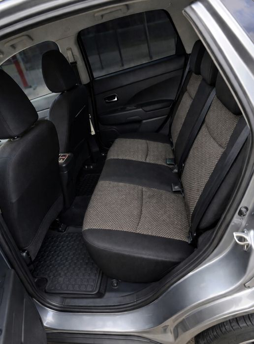 Vând Mitsubishi ASX 1,6 benzină, 117 CP 69000 km