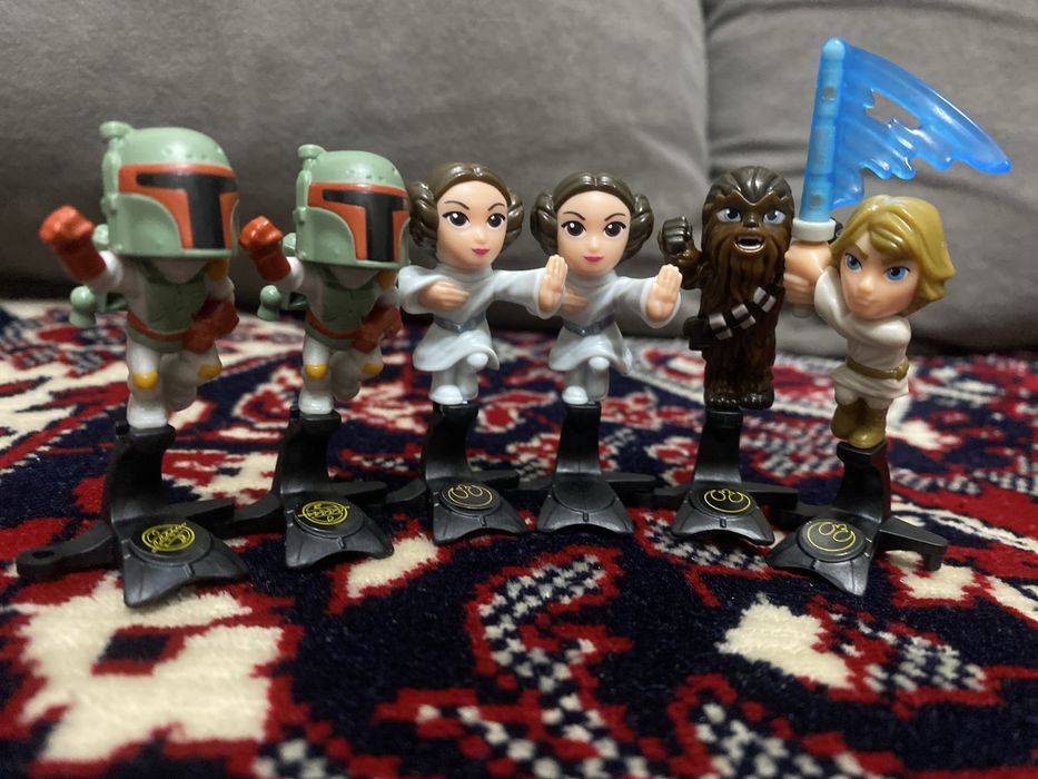 Продаю фигурки из киндеров Star Wars