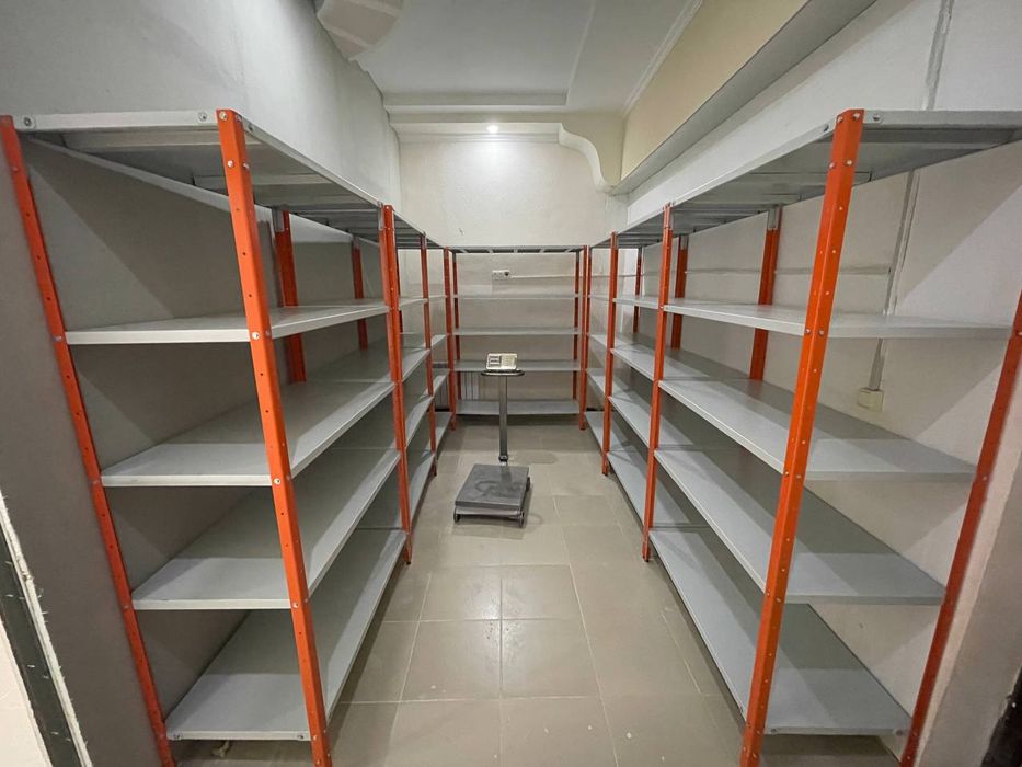 Стеллажи складские (Stellaj skladskoy)