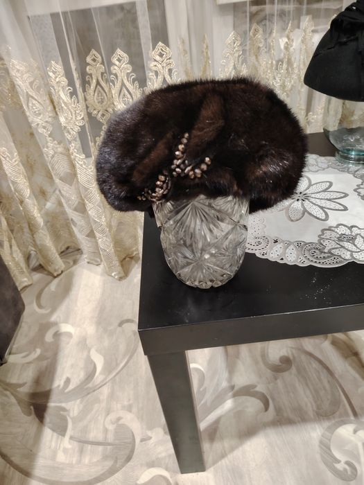 Продам шапки б/у