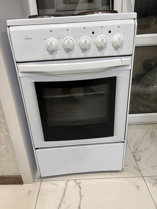 Плита электрическая с духовкой