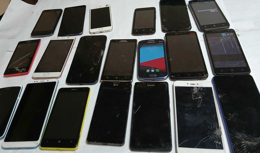 Лот телефони LG Samsung Xiaomi Huawei