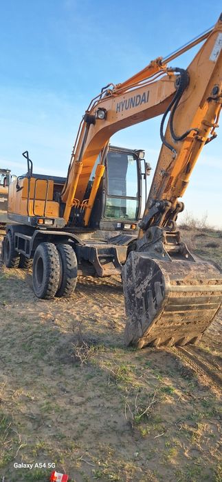 Hyundai 1400W-7A сотилади – Идеал ҳолатда, ишга тайёр!