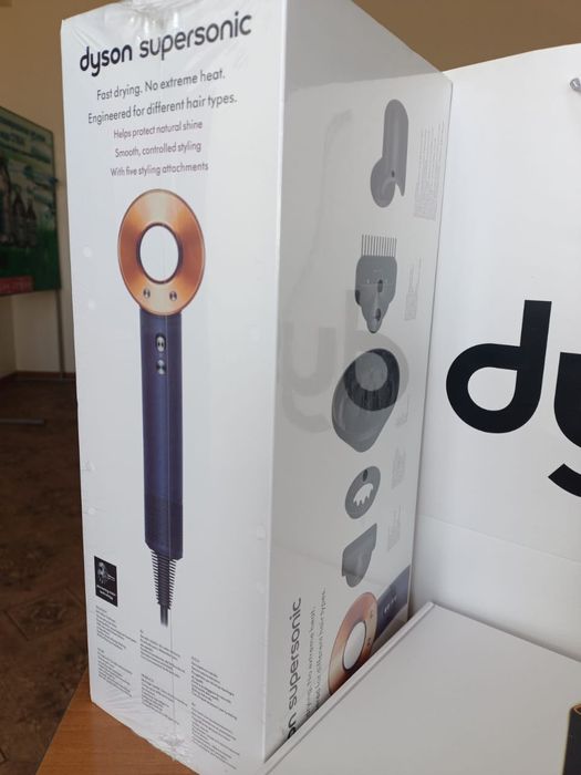 Продам фен Dyson super sonic