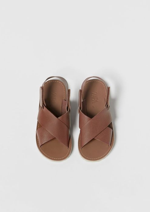 Сандалии для девочки Zara