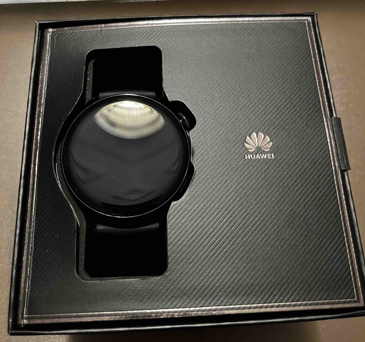 Часовник HUAWEI WATCH 3 e - sim