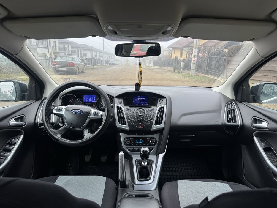Ford Focus 3 - 1.6 2012