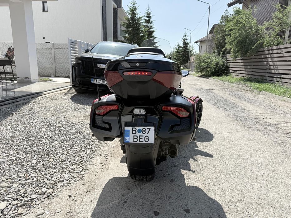 Can-Am Spyder RT 1330 2023 – 3100 KM – Automat – Impecabil