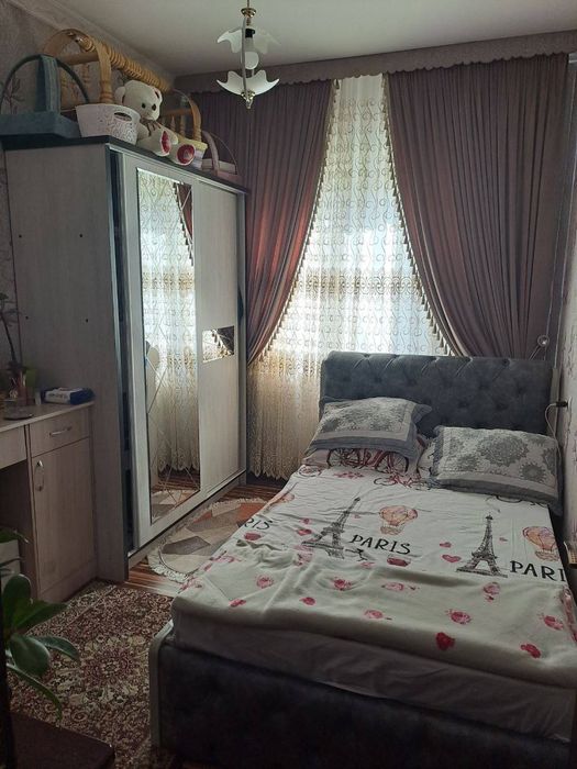 Продается квартира
Кибрайский район
Ташгрэсс
3/3/4
74 м2
Балкон 2*6
То