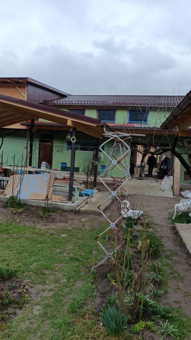 Execut lucrări de construcții interior exterior