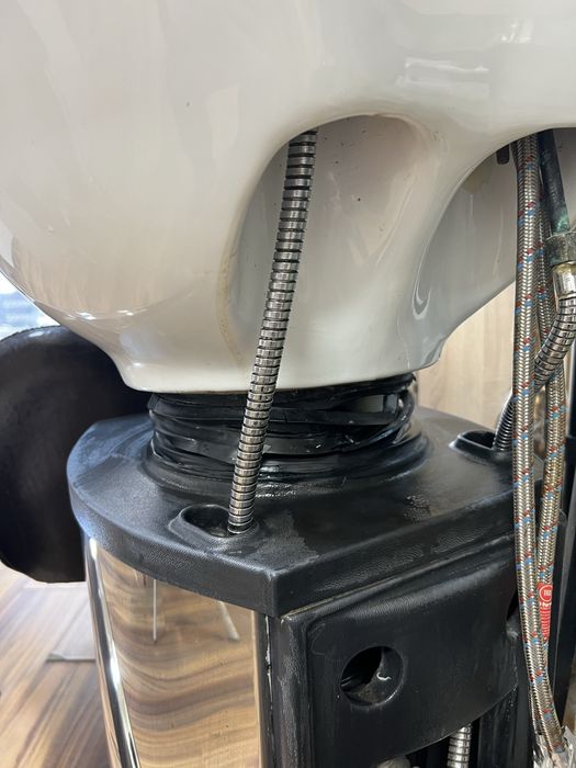 Фризьорска измивна колона