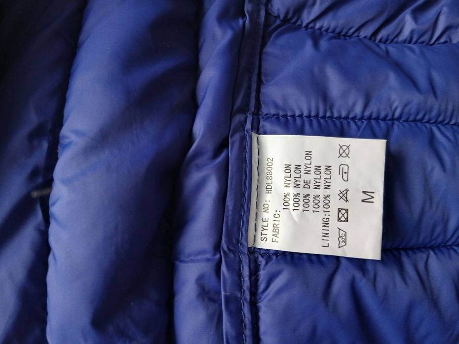 Vesta cu gluga, albastru inchis