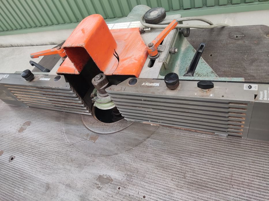 Mașină de frezat lemn, freză tâmplărie