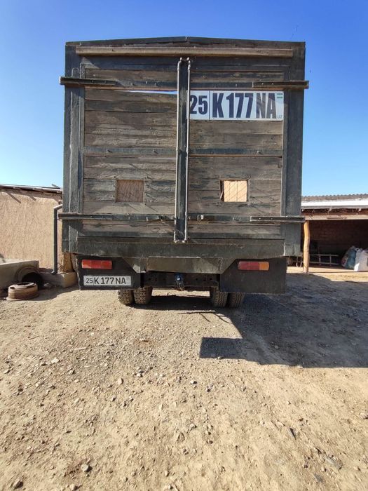 ЗИЛ фургон сотилади