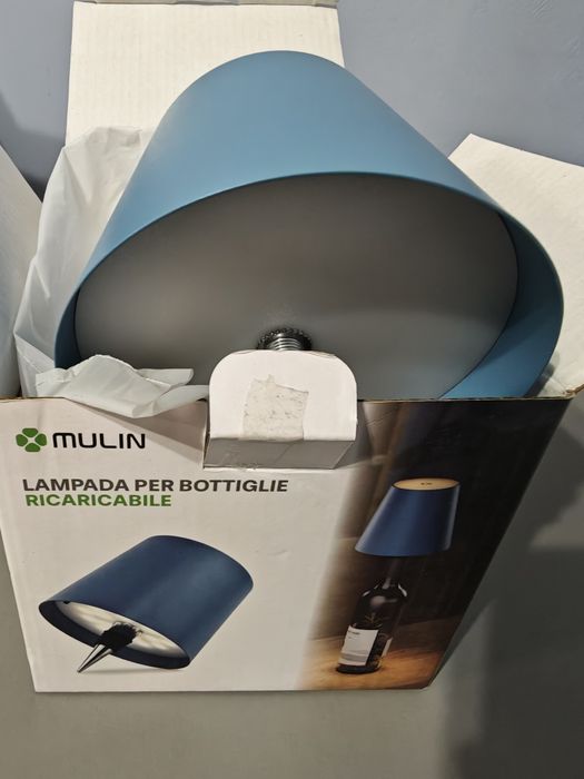 презареждаща се лампа за бутилка LED