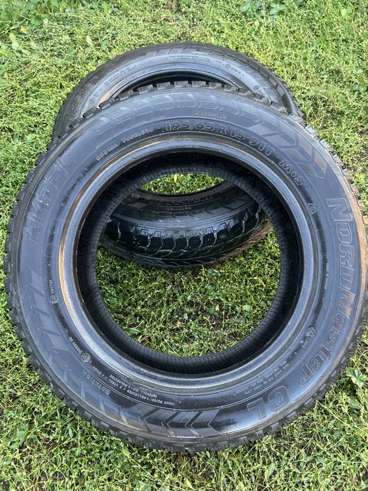 Пара зимних шин 195/65/15