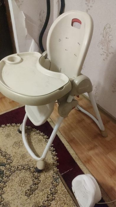 Стульчик для кормления