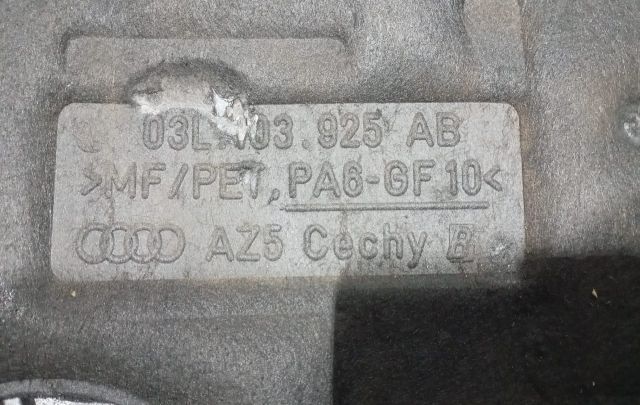 Capac motor 03L103925AB 2.0TDI Audi A4 B8/8K [2007 - 2011]